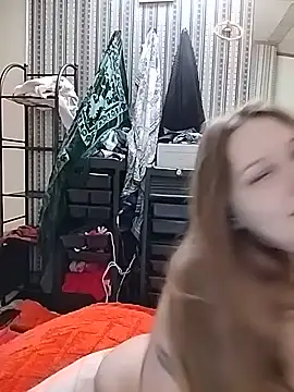 Snapshot of AugustRayn chatting on 06/11/26, 02:53 AugustRayn online show from 06/11/26, 02:53