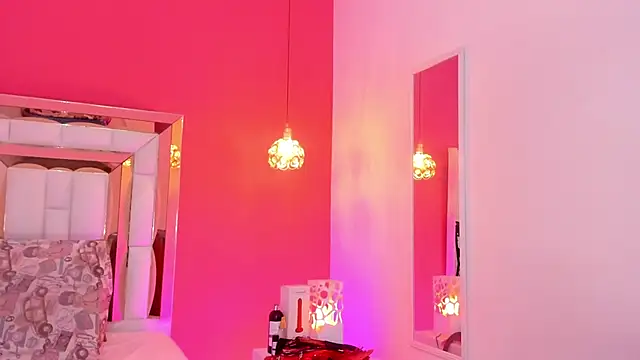 Snapshot of Cameron_naughty chatting on 11/07/25, 11:15 Cameron naughty online show from 11/07/25, 11:15