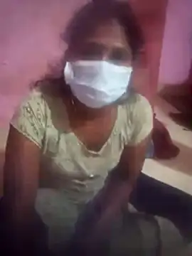 Snapshot of Eswar77 chatting on 11/03/25, 04:43 Eswar77 online show from 11/03/25, 04:43