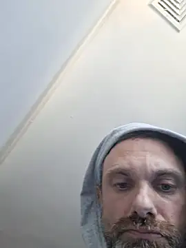 jfro553 online show from 10/28/25, 05:12