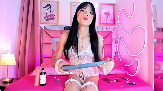 Nefera Noxx online show from 11/02/25, 04:50