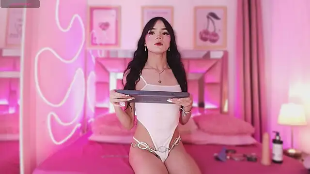 Nefera Noxx online show from 11/21/25, 04:11