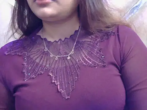 cute zaraa online show from 10/28/25, 05:39