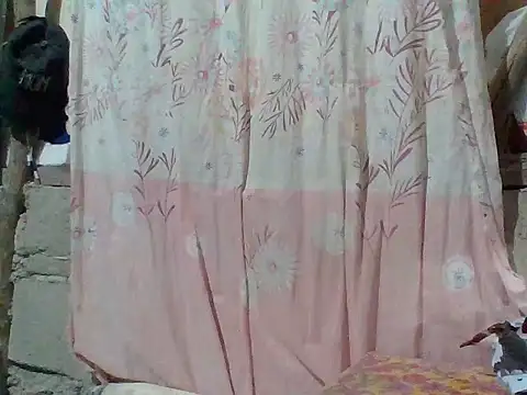Hot Lina31 online show from 02/15/26, 12:48