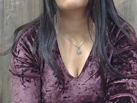 Hot Meadow online show from 12/05/25, 06:34