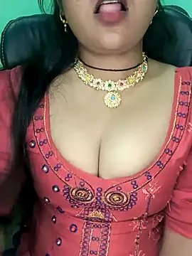 Rashmi 011 online show from 02/15/26, 01:39