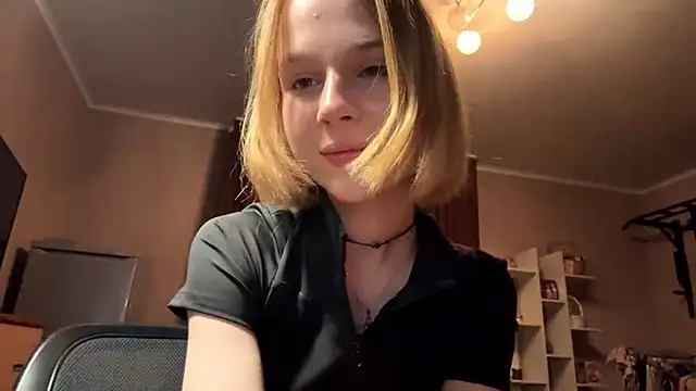 Snapshot of TerrellSroufe chatting on 10/07/25, 07:15 TerrellSroufe online show from 10/07/25, 07:15