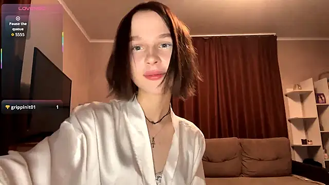 Snapshot of TerrellSroufe chatting on 10/21/25, 07:13 TerrellSroufe online show from 10/21/25, 07:13