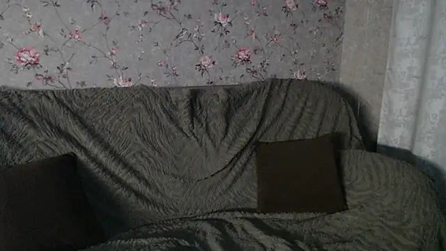 NaemiiBlush online show from 01/09/26, 06:48