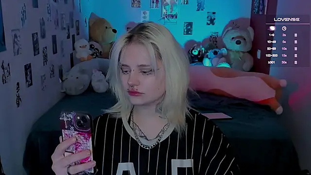 bixxxiz online show from 11/28/25, 11:32