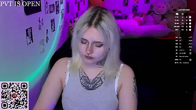 bixxxiz online show from 12/20/25, 02:53