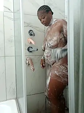 Bigboobsbooty online show from 02/26/26, 07:19