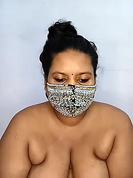 Mallika-collage online show from 07/11/26, 08:53
