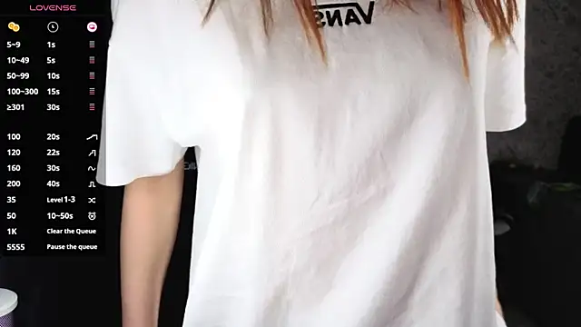 Snapshot of kitti_sweett chatting on 01/06/26, 10:36 kitti sweett online show from 01/06/26, 10:36