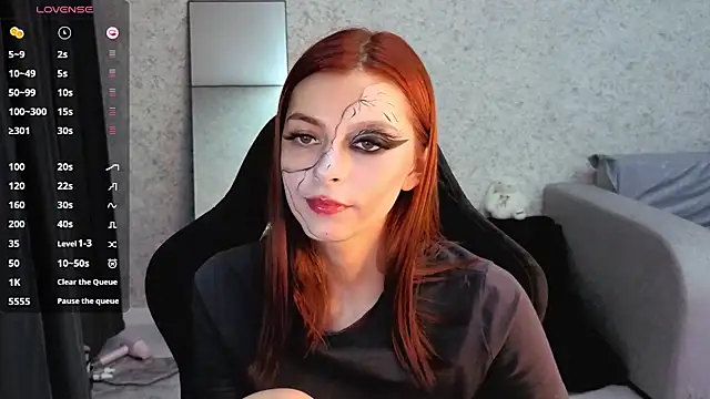 Snapshot of kitti_sweett chatting on 10/31/25, 06:15 kitti sweett online show from 10/31/25, 06:15