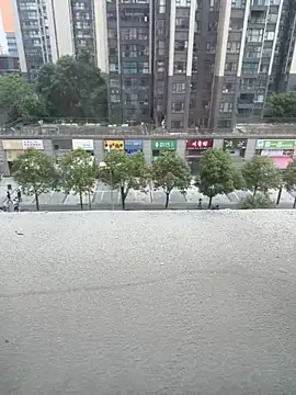 yichengm online show from 06/18/26, 06:23