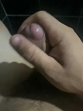 josezinho121314 online show from 02/18/26, 11:34