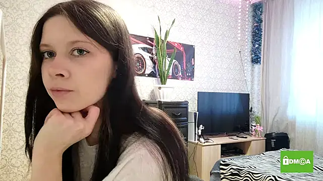 babylilcute online show from 10/18/25, 10:06