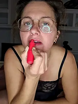 xcrazzycat online show from 02/14/26, 10:21