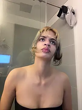 sukulaurens online show from 11/25/25, 02:56