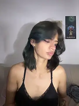 sukulaurens online show from 06/26/26, 04:07