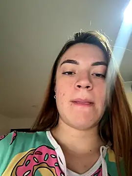 Snapshot of AnastasiaGrey___ chatting on 10/07/25, 02:40 AnastasiaGrey online show from 10/07/25, 02:40