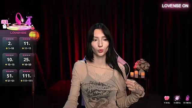 Snapshot of Trix_Void chatting on 10/24/25, 08:57 Trix Void online show from 10/24/25, 08:57