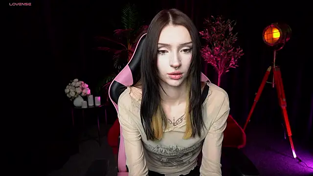 Trix Void online show from 02/21/26, 12:07