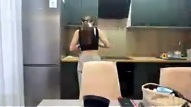 SunnySprinkle online show from 10/11/25, 12:17