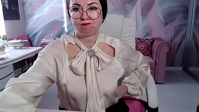 Arisa5000 online show from 11/03/25, 06:40