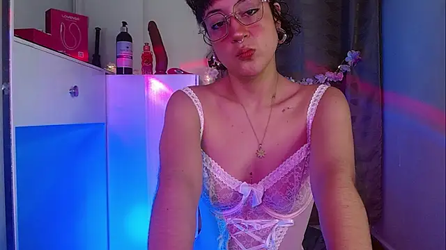 zora blue777 online show from 10/18/25, 02:46