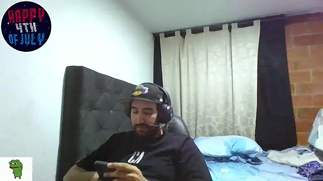 coolfriki online show from 07/05/26, 04:19