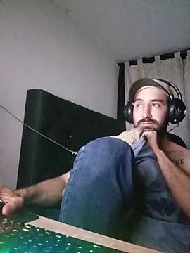coolfriki online show from 05/14/26, 01:02