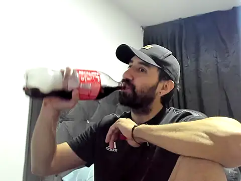 coolfriki online show from 10/21/25, 06:02