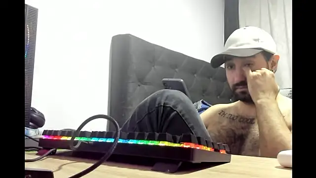 coolfriki online show from 05/04/26, 10:34