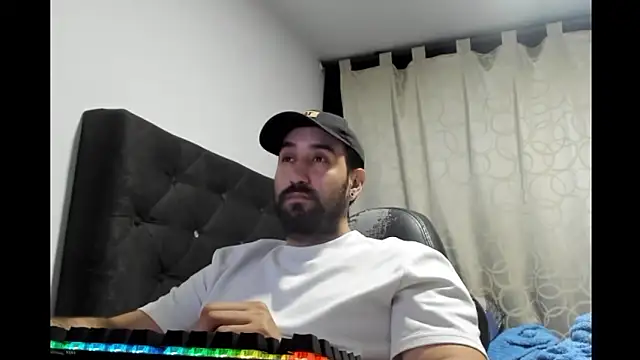 coolfriki online show from 03/28/26, 03:40