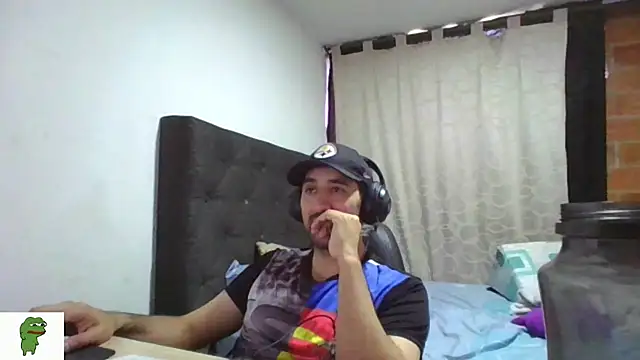 coolfriki online show from 07/17/26, 09:34
