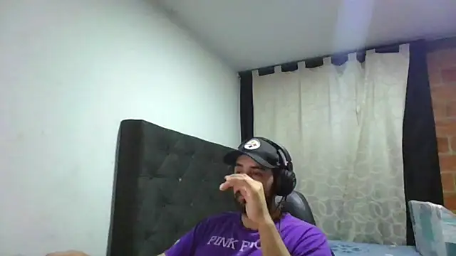 coolfriki online show from 06/22/26, 01:00