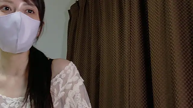 Snapshot of mio_k1 chatting on 10/22/25, 01:10 mio k1 online show from 10/22/25, 01:10