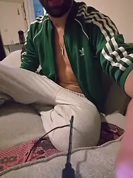 Liroow online show from 04/17/26, 05:10