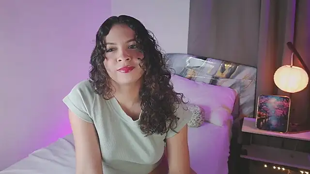  Bella Beth  online show from 11/12/25, 05:44