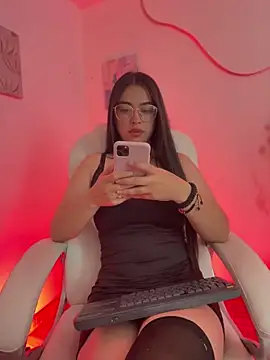 Iam Valentinaaa online show from 10/08/25, 12:39