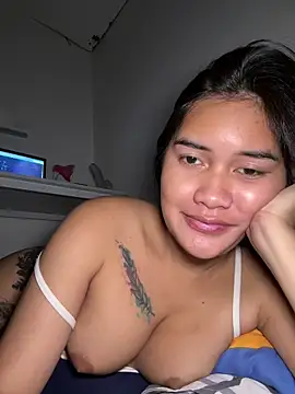 lubotakoxx online show from 04/13/26, 09:24