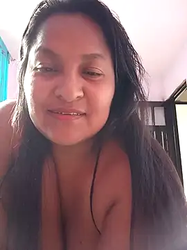lucia00xx online show from 02/02/26, 10:09