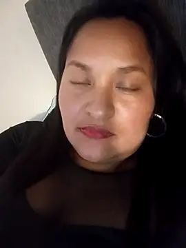 lucia00xx online show from 04/05/26, 02:51