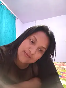 lucia00xx online show from 02/02/26, 02:43