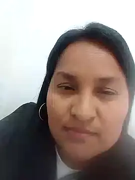 lucia00xx online show from 10/20/25, 06:52