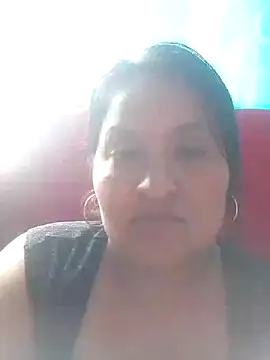 lucia00xx online show from 11/03/25, 05:16