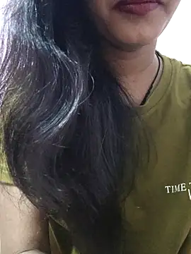 anjali2351 online show from 04/22/26, 05:47