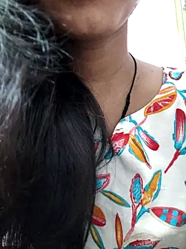 Snapshot of anjali2351 chatting on 03/24/26, 06:41 anjali2351 online show from 03/24/26, 06:41